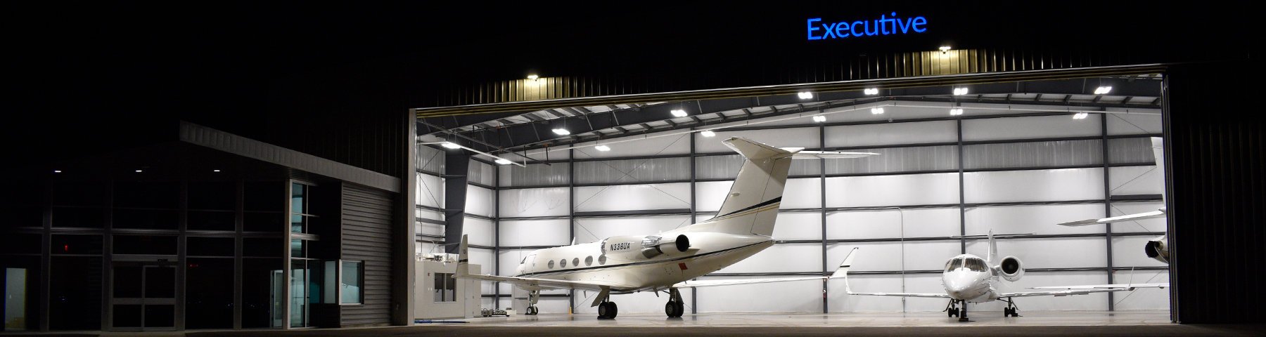 Executive Air Tucson - General Aviation and Private Aviation FBO at Tucson International Airport (KTUS) - Based and Transient Aircraft Hangars